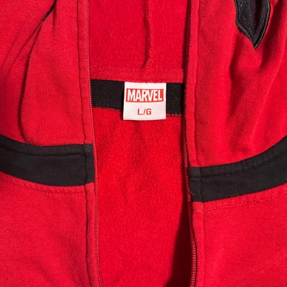 Marvel Deadpool Red and Black Full Zip-Up Hoodie - SZ L - Picture 3 of 5